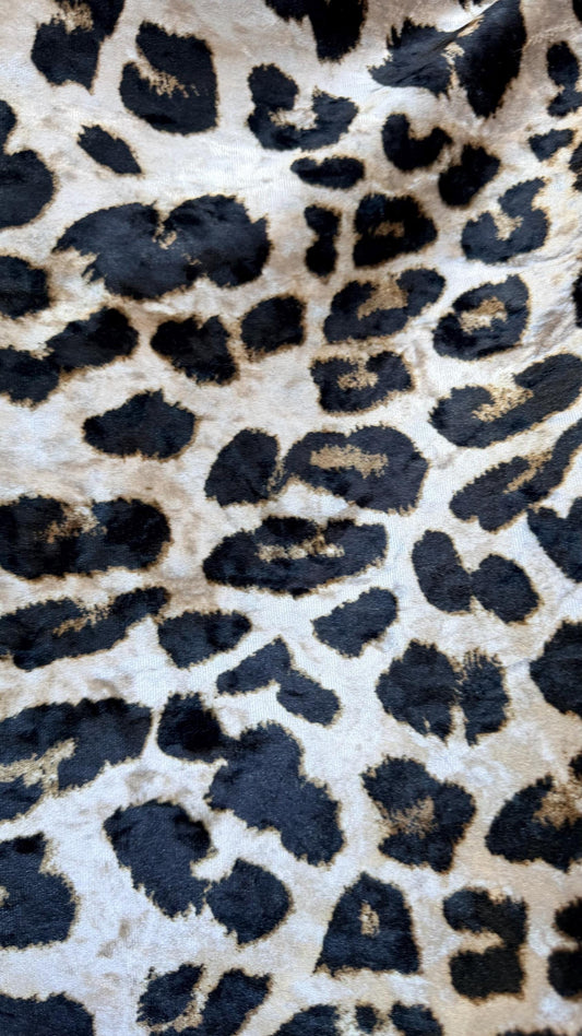 New Exotic Leopard design Taupe/Black on heavy stretch velvet 4way stretch 58/60" Sold by the YD Ships worldwide from Los Ángeles California