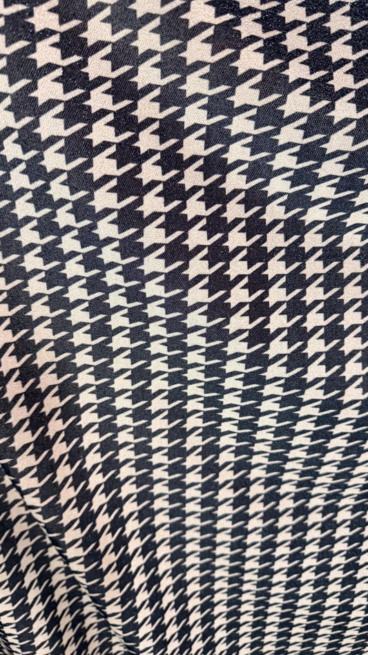 Houndstooth design Silver/Black on Metallic Lurex spandex 2-way stretch 58/60” High quality fabrics by AlexLAFabrics