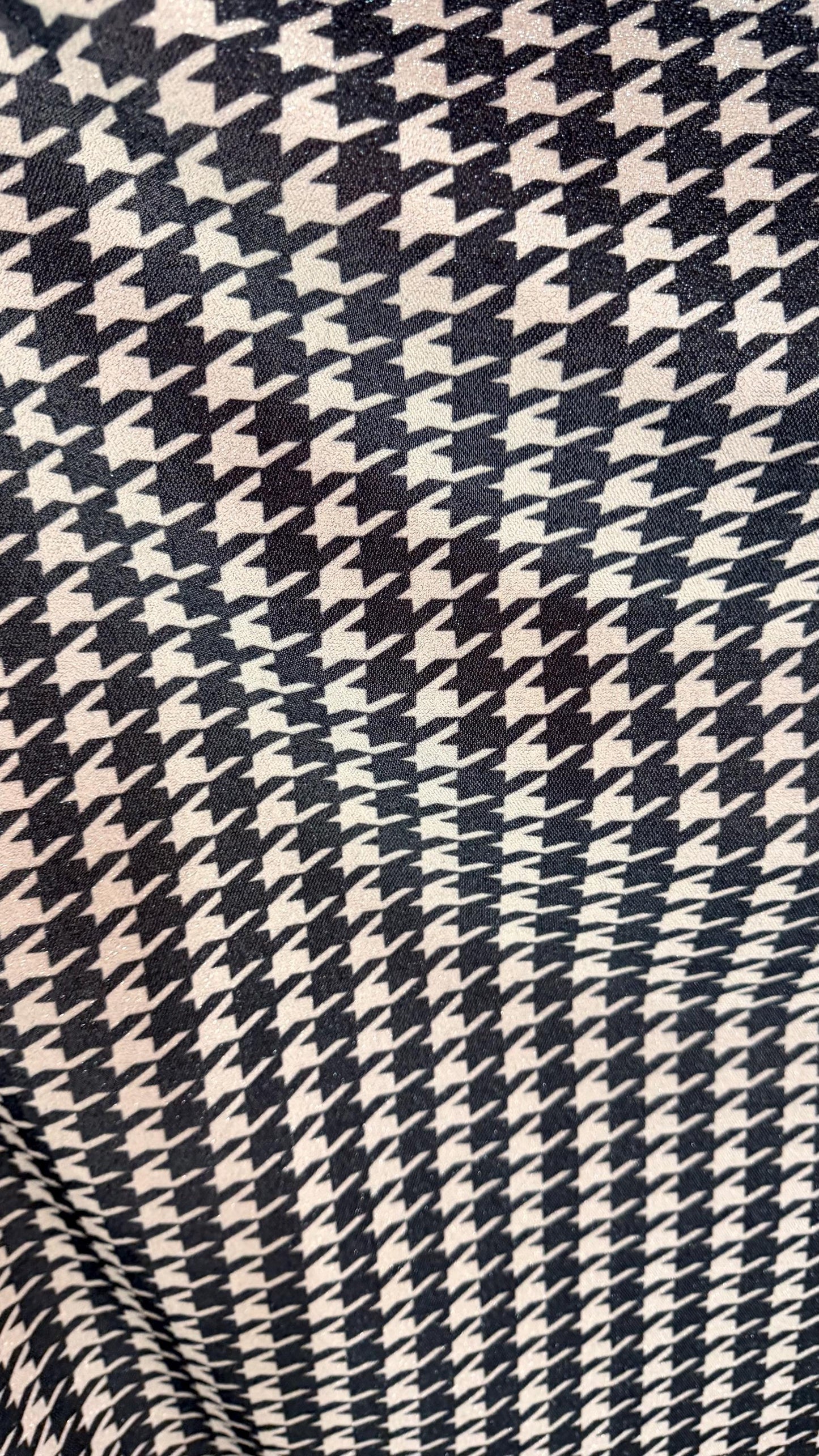 Houndstooth design Silver/Black on Metallic Lurex spandex 2-way stretch 58/60” High quality fabrics by AlexLAFabrics