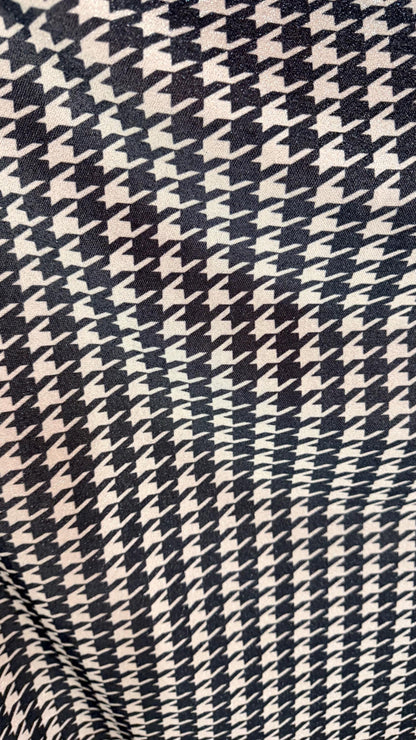 Houndstooth design Silver/Black on Metallic Lurex spandex 2-way stretch 58/60” High quality fabrics by AlexLAFabrics