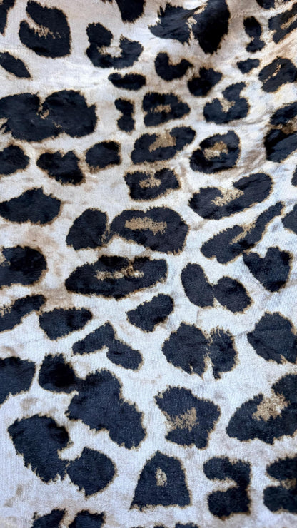 New Exotic Leopard design Taupe/Black on heavy stretch velvet 4way stretch 58/60" Sold by the YD Ships worldwide from Los Ángeles California