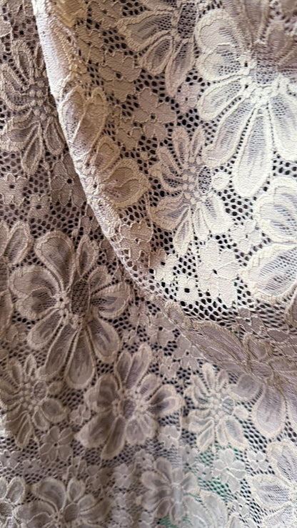 New Victoria Mauve  Stretch lace design best quality of stretch lace 55/57” Sold by the YD. Ships Worldwide from Los Ángeles California USA
