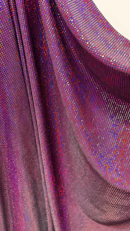 New Iridescent disco sequins design on metallic nylon spandex 2-way stretch 58/60” Sold by the YD. Ships Worldwide from Los Ángeles Californ
