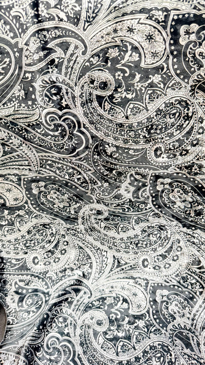 New Luxury paisley design black color print on best quality of velvet 4-way stretch 58/60” Sold by the YD. Ships Worldwide from Los Angeles