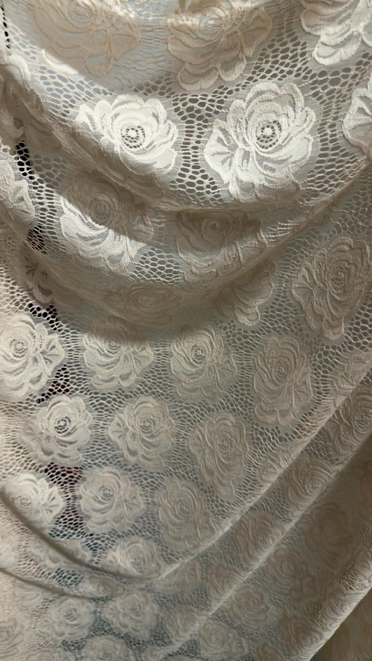 New Victoria Stretch lace design best quality of stretch lace nylon spandex 4-way 55/57” Sold by the YD. Ships Worldwide from Los Ángeles