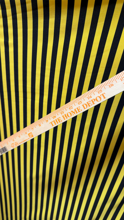 Stripe design print on poly spandex 4way stretch 58/60" sold by the yd. Ships worldwide from Los Angeles California USA. High quality fabric