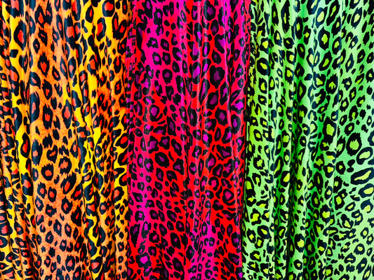 Wildcat Leopard design print on great quality of stretch velvet 4-way stretch 58/60”