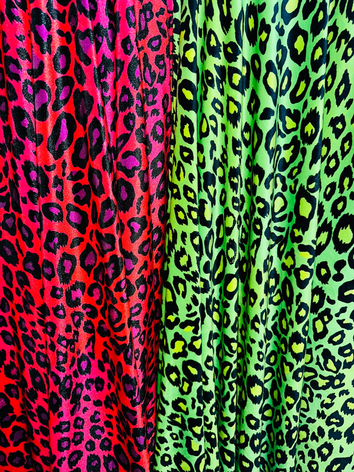 Wildcat Leopard design print on great quality of stretch velvet 4-way stretch 58/60”