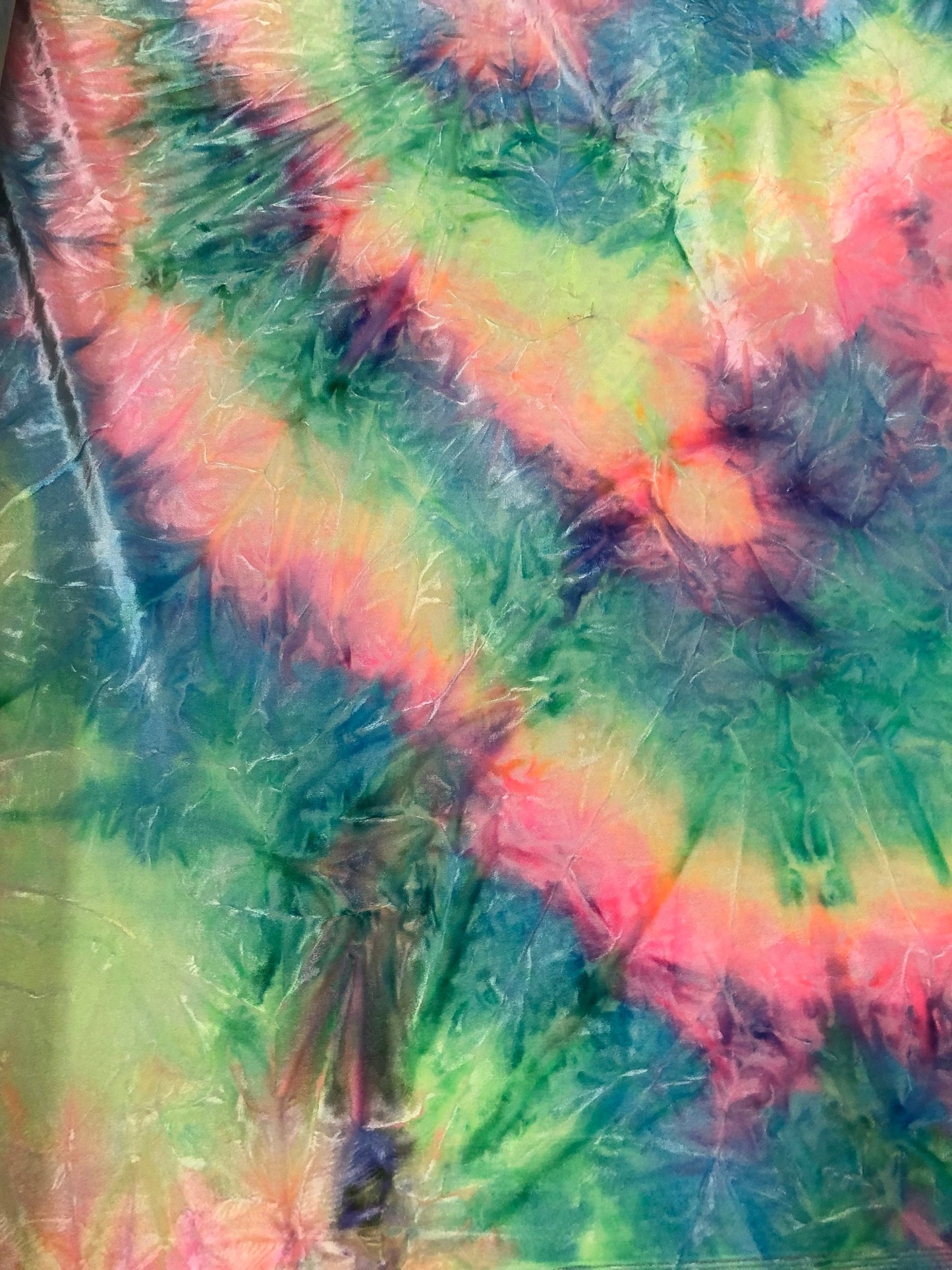 New tie dye heavy stretch velvet 4way Stretch 58/60" Sold by the YD. Ships worldwide feom Los Angeles California USA.