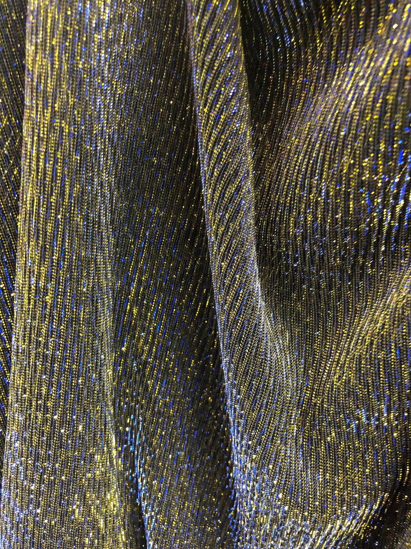 New metallic mesh gold/royal 4way stretch 58/60" Sold by the YD. Ships worldwide from Los Ángeles California USA.