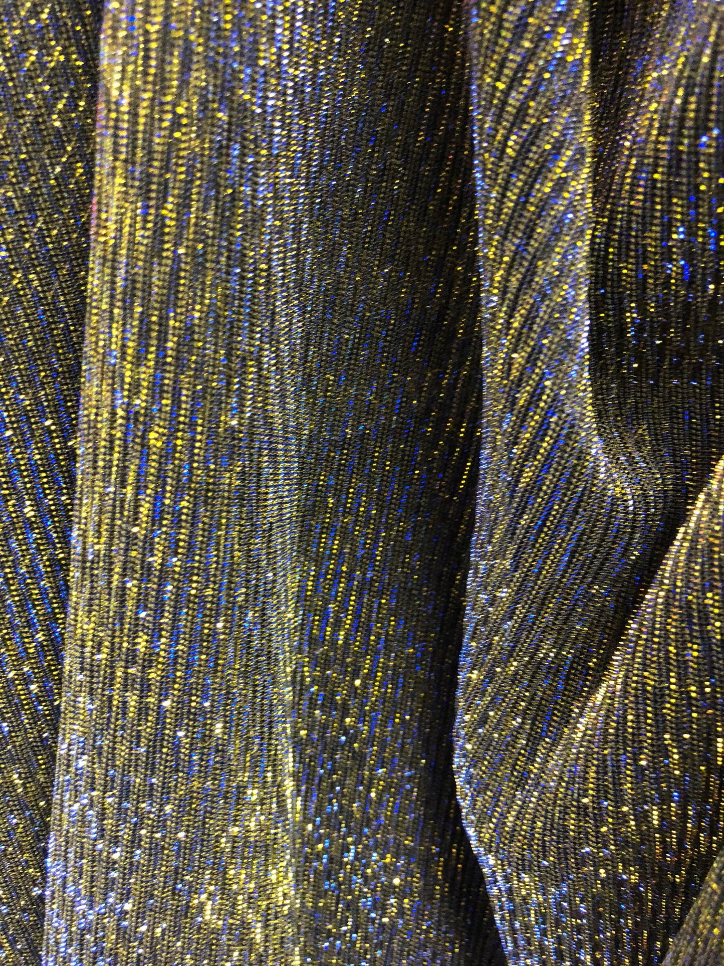 New metallic mesh gold/royal 4way stretch 58/60" Sold by the YD. Ships worldwide from Los Ángeles California USA.