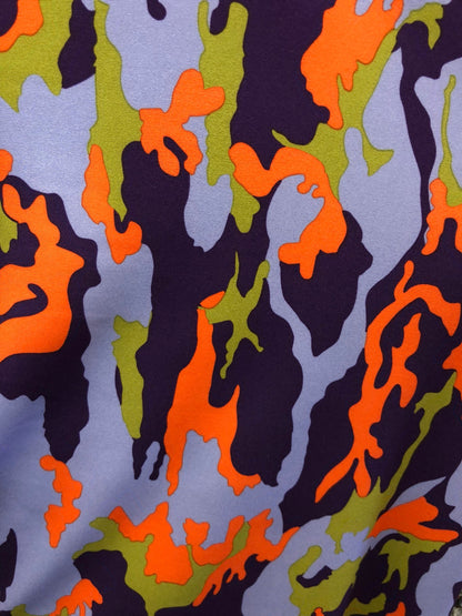 New heavy nylon spandex print camuflaje design 4way stretch 58/60" Sold by the YD. Ships worldwide from Los Angeles California USA.