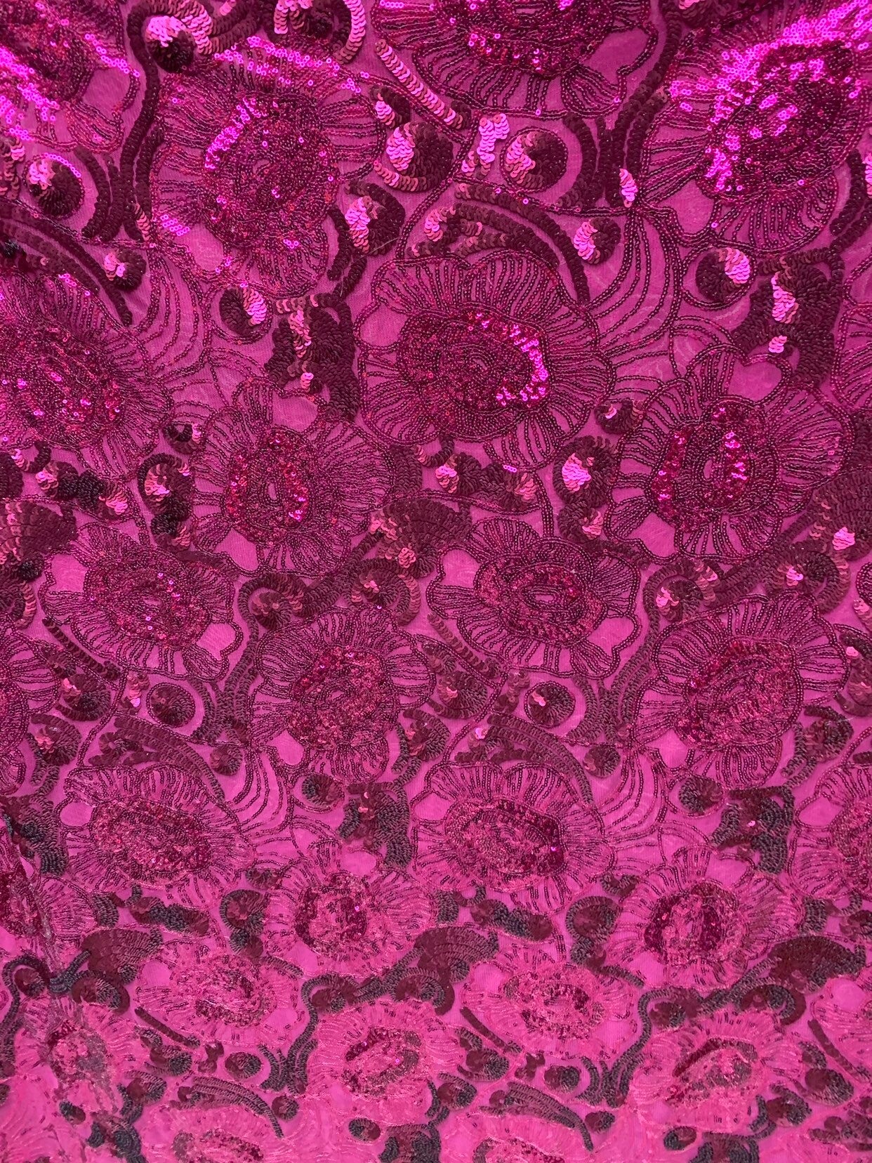 New flower design magenta color multi sequins on stretch mesh 2way 55/57" Sold by the YD. Ships worldwide from Los Angeles California USA.