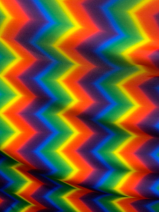 New rainbow chevron print on nylon spandex 4way Stretch 58/60" Sold by the YD. Ships worldwide from Los Ángeles California USA.