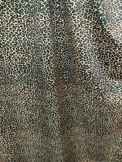 New Leopard Design Small Size Print On Nylon Spandex 4-Way 58/60" Sold By The YD. Ships Worldwide From Los Ángeles California USA.