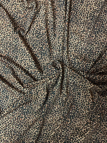 New Leopard Design Small Size Print On Nylon Spandex 4-Way 58/60" Sold By The YD. Ships Worldwide From Los Ángeles California USA.