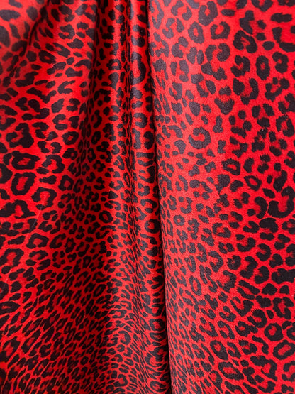 New Exotic leopard design heavy stretch velvet 4-way stretch 58/60” Sold by the YD. Ships worldwide from Los Angeles California USA.