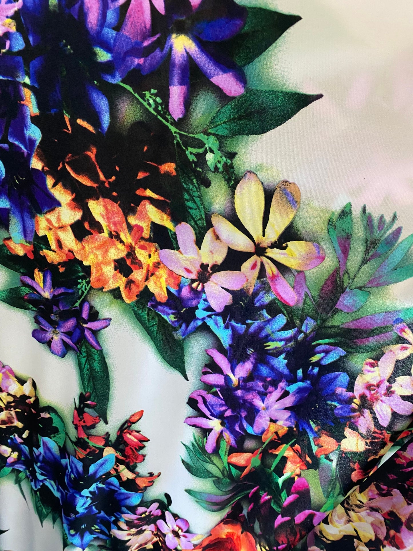 New poly spandex flower print medium weight 2-way stretch 58/60” Sold by the YD. Ships worldwide from Los Angeles California USA.