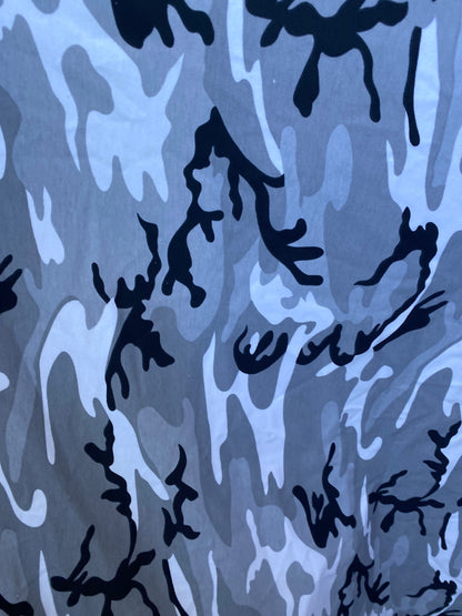 New camouflage design print on cotton jersey heavy quality 12 OZ 4-way Stretch 58/60” Sold by the YD. Ships worldwide from Los Angeles CA.