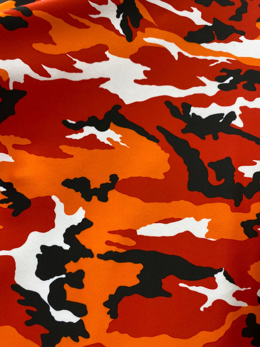 New camouflage print on nylon spandex 4-way stretch 58/60” Sold by the YD. Ships worldwide from Los Angeles California USA.