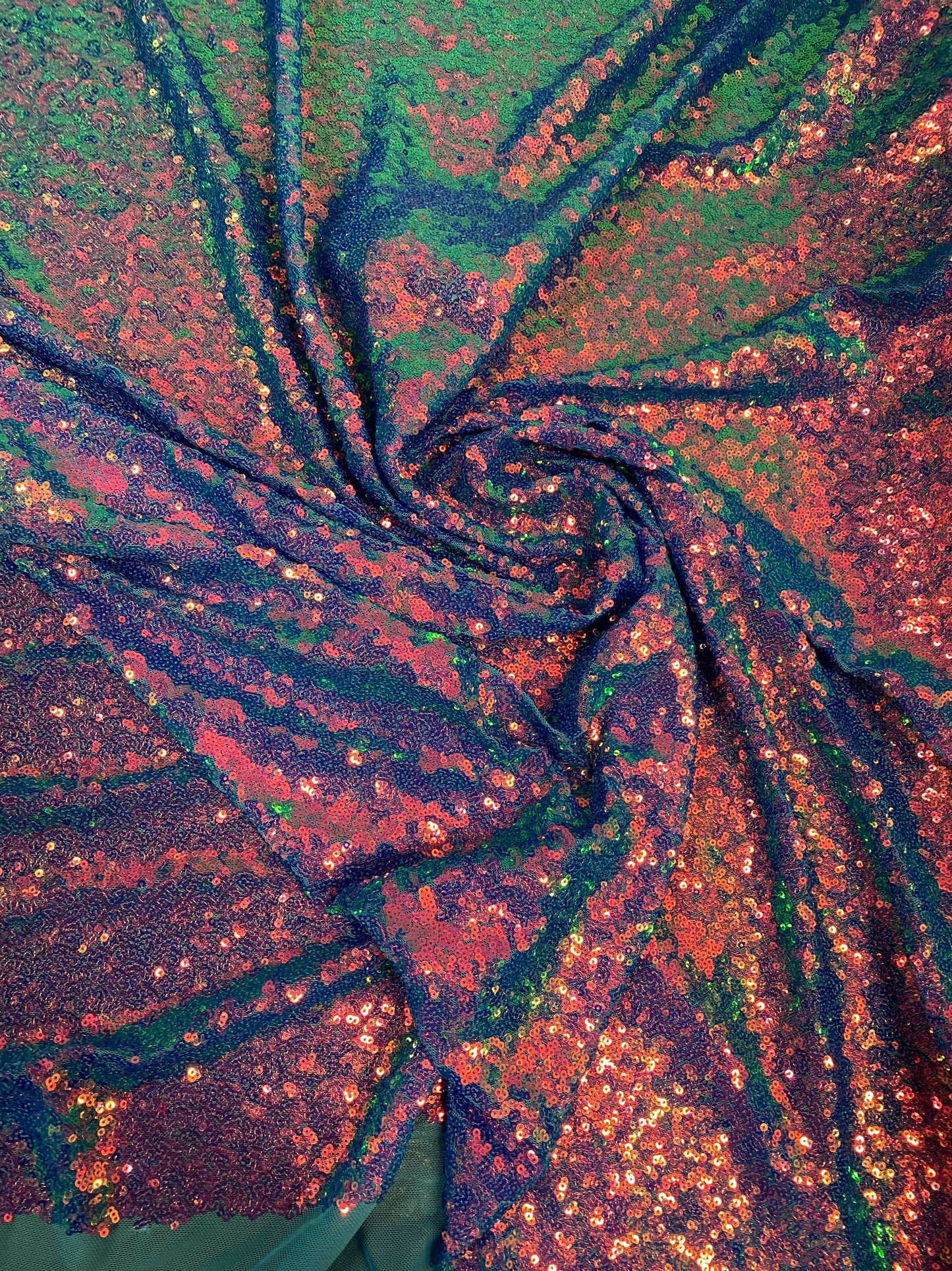 New Iridescent cosmic sequins ilusión turquoise/gold 2tone sequins on stretch mesh 4-way stretch 55/57” Sold by the YD.