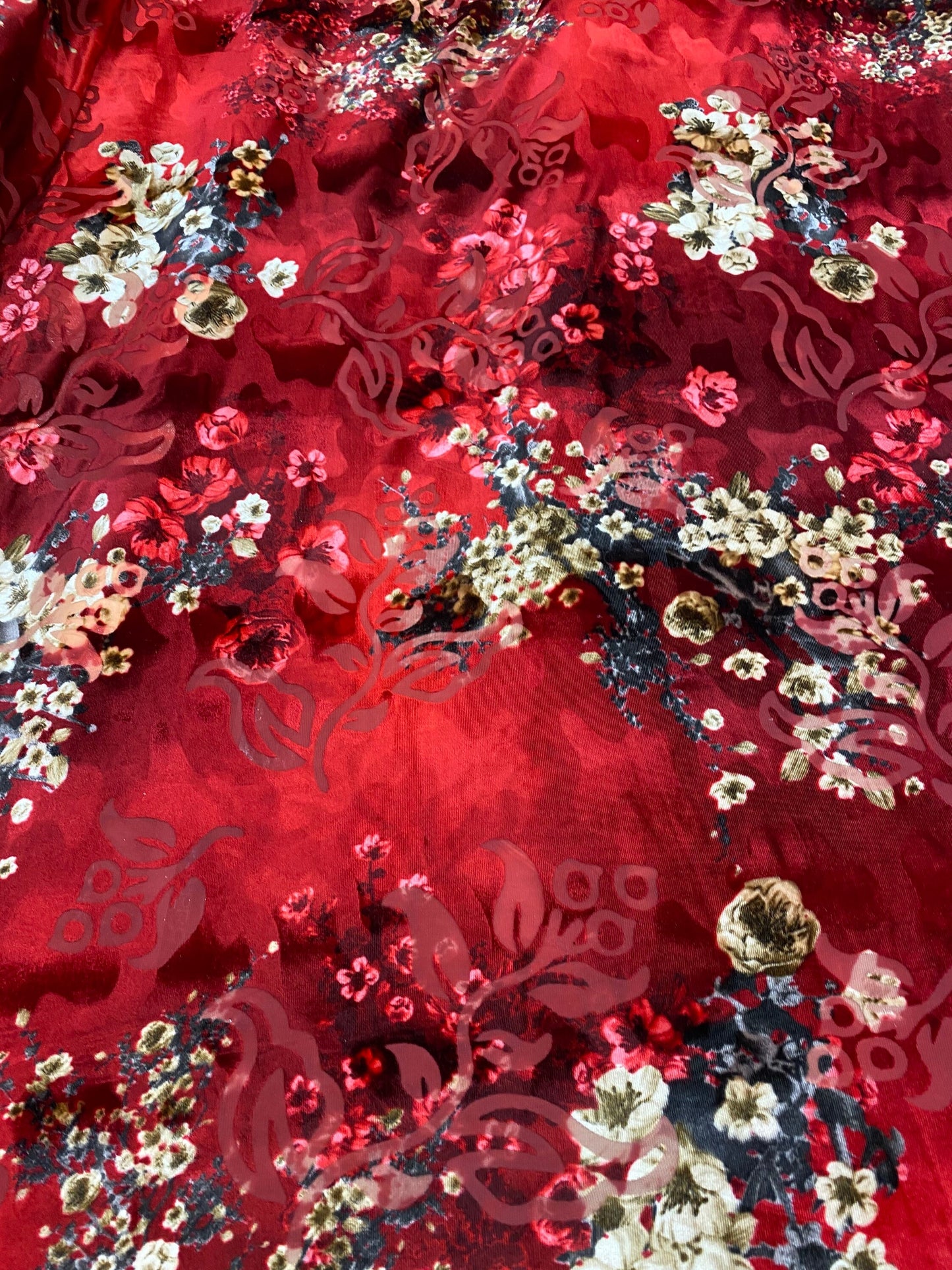 New Luxury burnout velvet Blend silk 4-way stretch 50/52” Sold by the YD. Ships Worldwide from Los Angeles California USA.