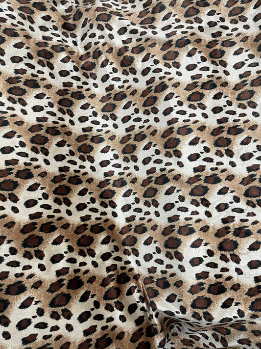 Exotic animal print on great quality of stretch velvet 4-way stretch 58/60” Sold by the YD. Ships Worldwide from Los Angeles California USA.