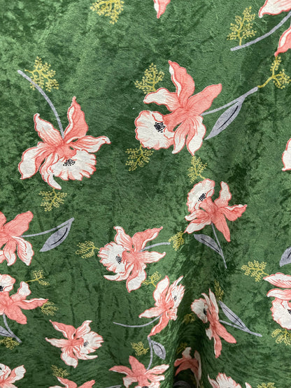 New flower design print on stretch velvet velour 4-way stretch 58/60” Sold by the YD. Ships Worldwide from Los Angeles California USA.