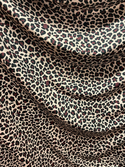 Exotic premium cheetah design print on best quality of nylon spandex 4-way stretch 58/60” Sold by the YD. Ships Worldwide from Los Angeles