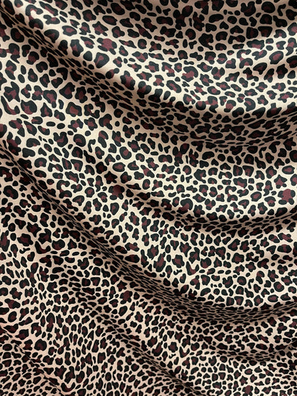 Exotic premium cheetah design print on best quality of nylon spandex 4-way stretch 58/60” Sold by the YD. Ships Worldwide from Los Angeles