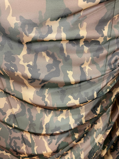 Camouflage design print on Power mesh 4-way stretch 58/60” Sold by the YD. Ships Worldwide from Los Ángeles California USA.