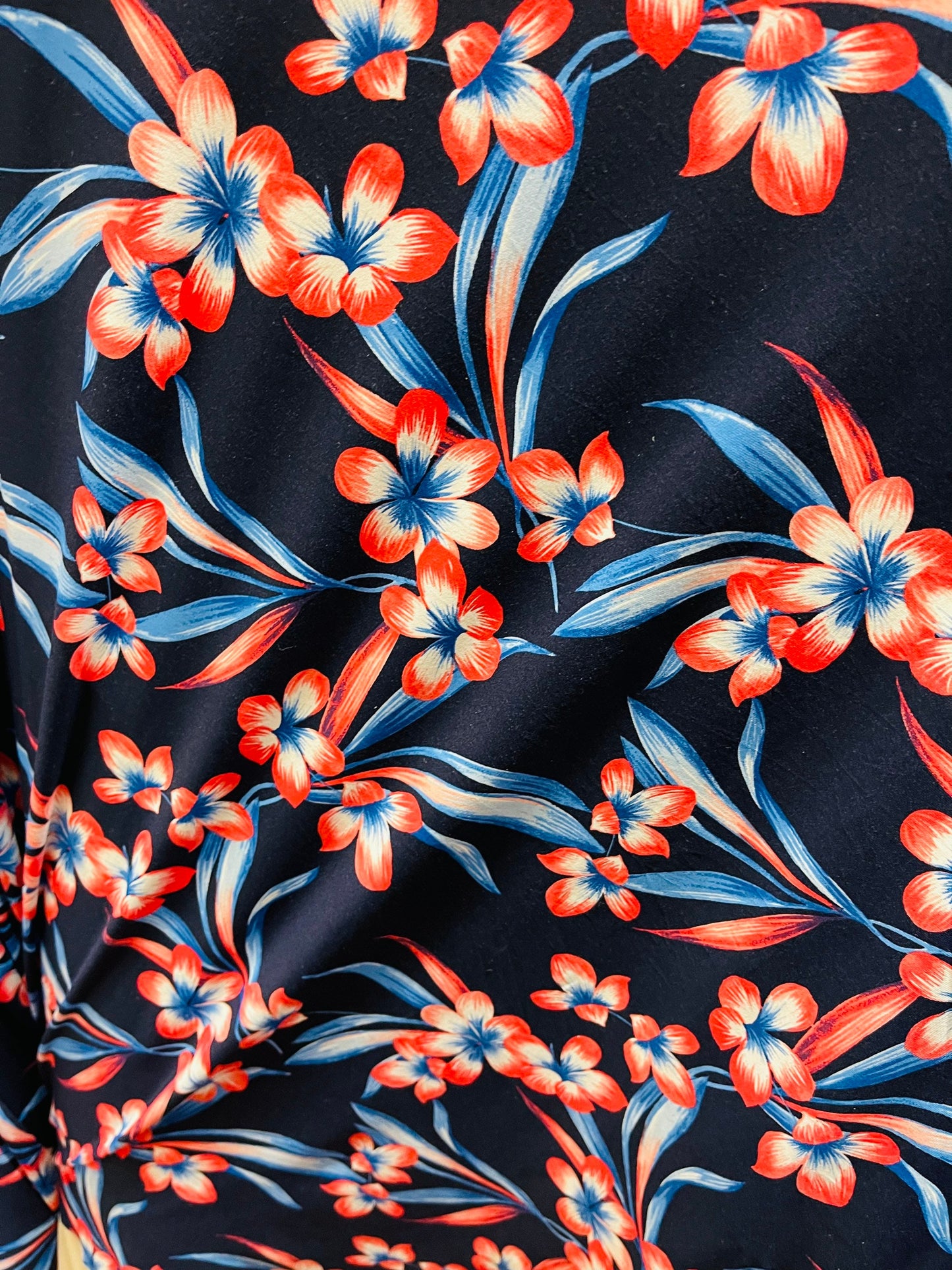 Flower design print on poly spandex 4-way stretch 58/60” Sold by the YD. Ships Worldwide from Los Angeles California USA.