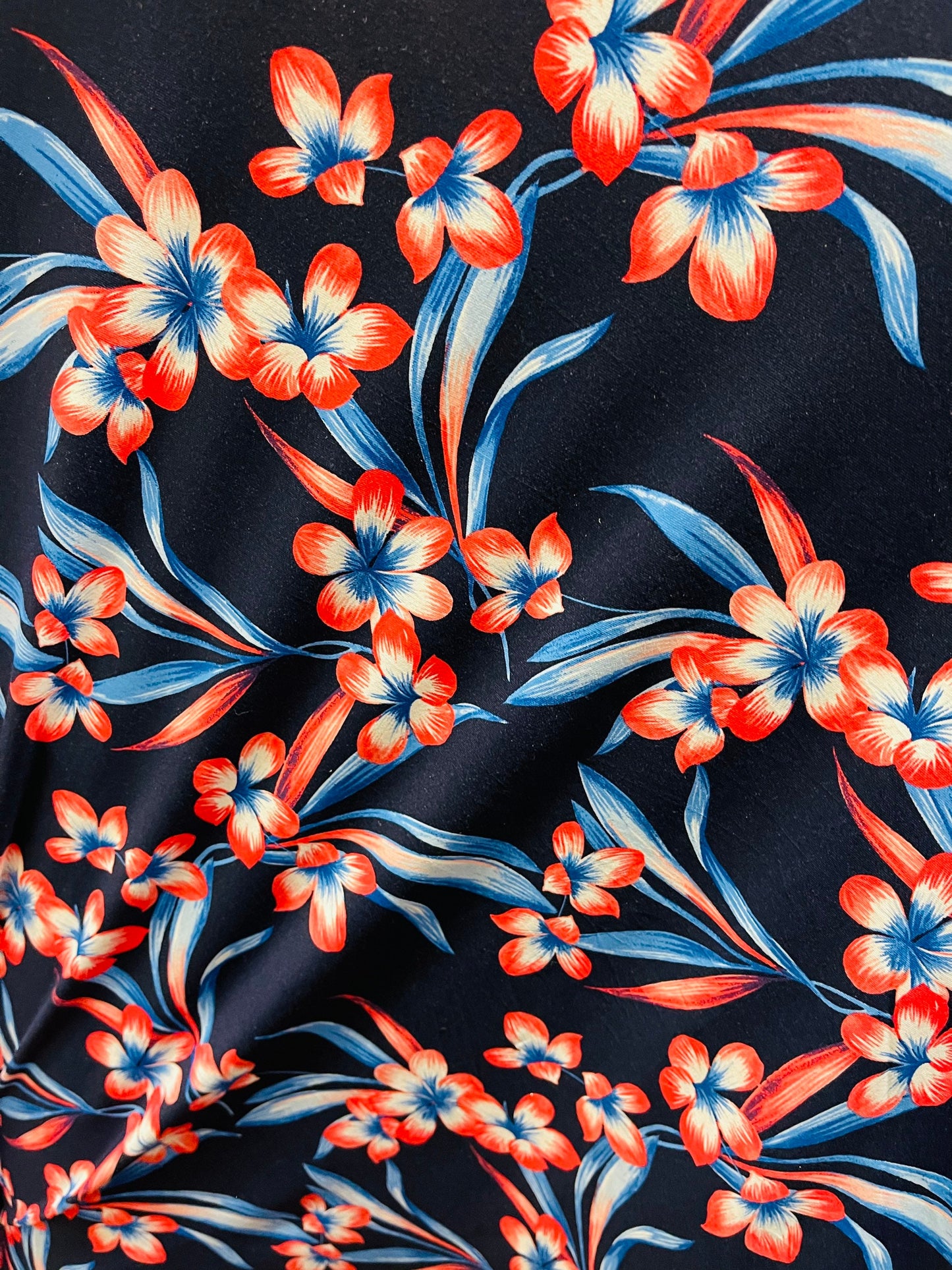 Flower design print on poly spandex 4-way stretch 58/60” Sold by the YD. Ships Worldwide from Los Angeles California USA.