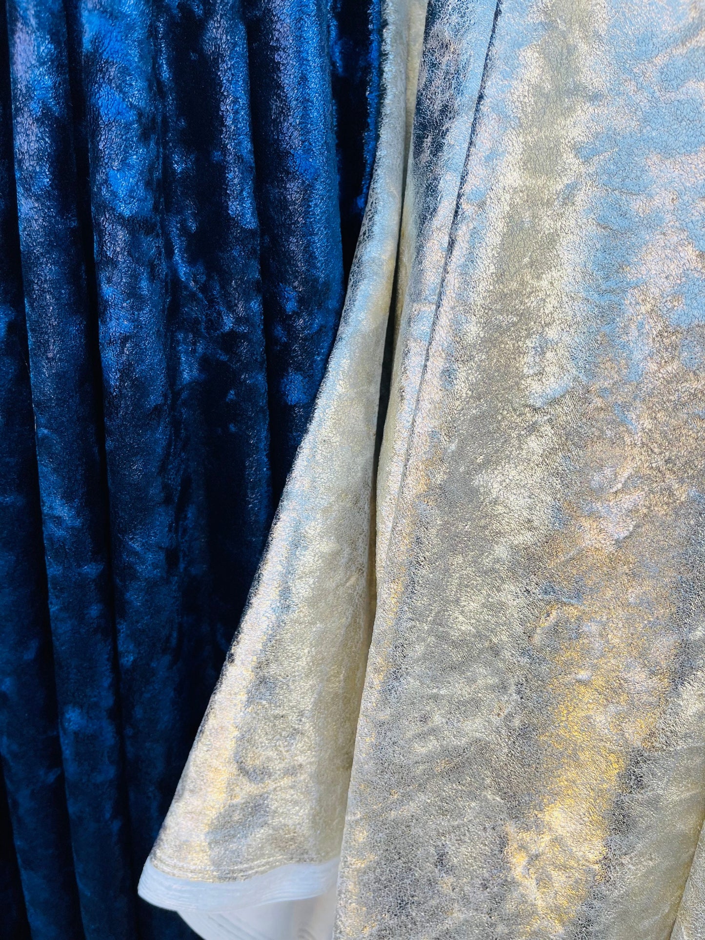 New Luxury shimmer foiled velvet 4-way stretch 58/60” Sold by the YD. Ships Worldwide from Los Angeles California USA.