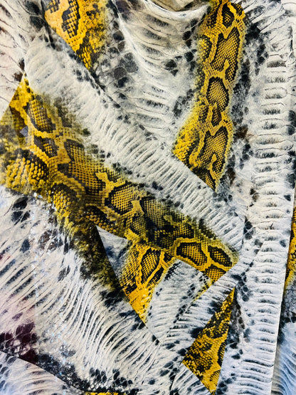 Snake design print on great quality of nylon power mesh 4-way stretch 58/60” Sold by the YD. Ships Worldwide from Los Angeles California USA