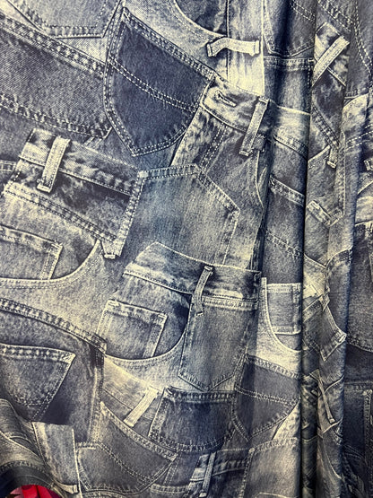 Jeans pocket design print on poly spandex 4-way stretch medium weight 58/60” Sold by the YD. Ships Worldwide from Los Ángeles California USA