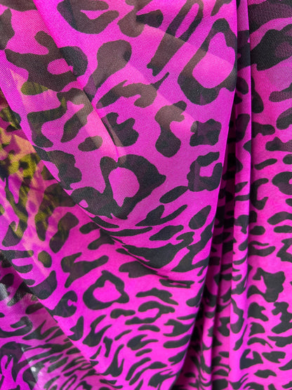 New Leopard design print on great quality of power mesh 4-way stretch 58/60” Sold by the YD. Ships Worldwide from Los Ángeles California USA