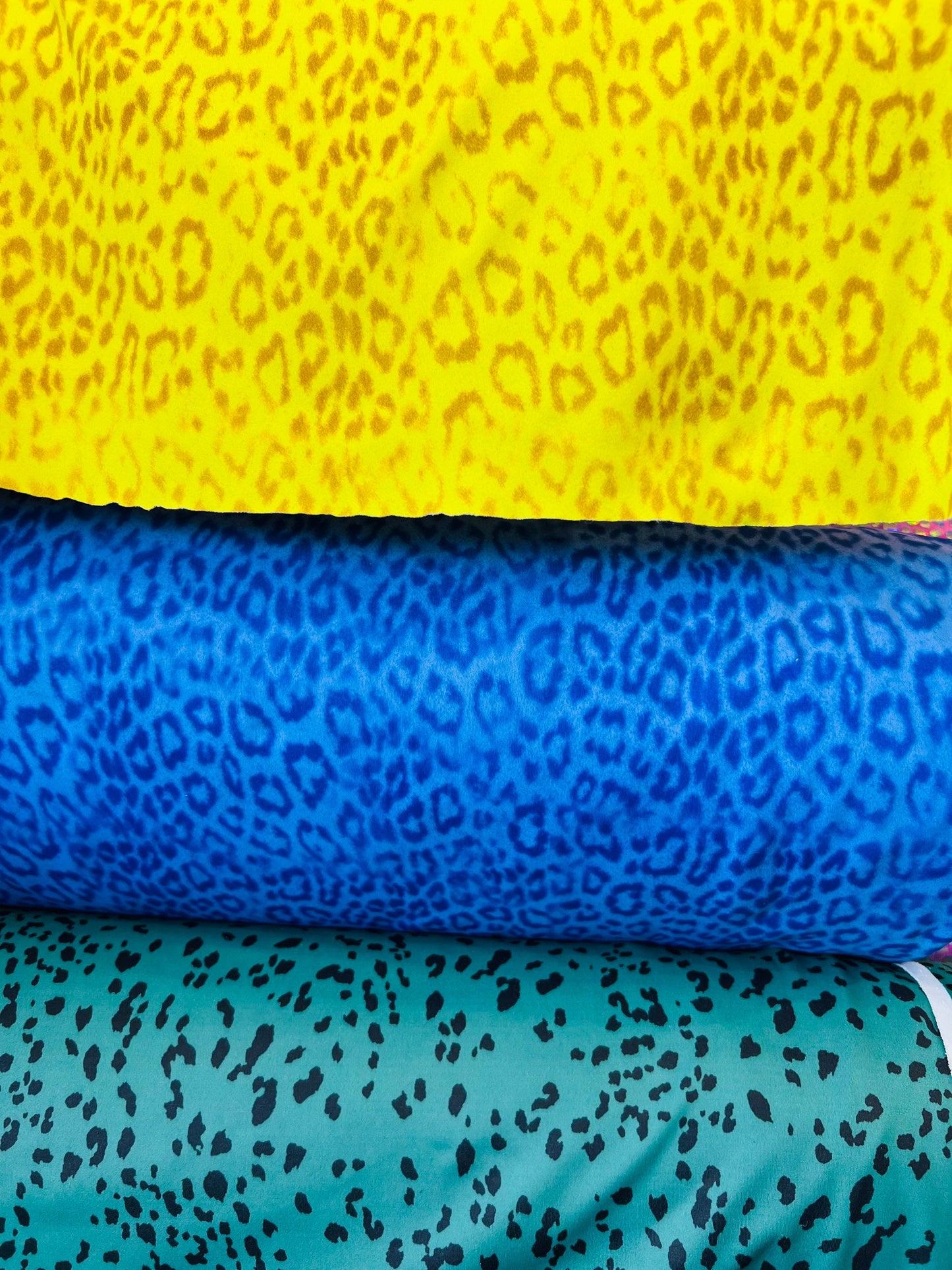 Exotic Leopard design print on great quality of Nylon spandex 4-way stretch 58/60” Sold by the YD. Ships Worldwide from Los Angeles CA