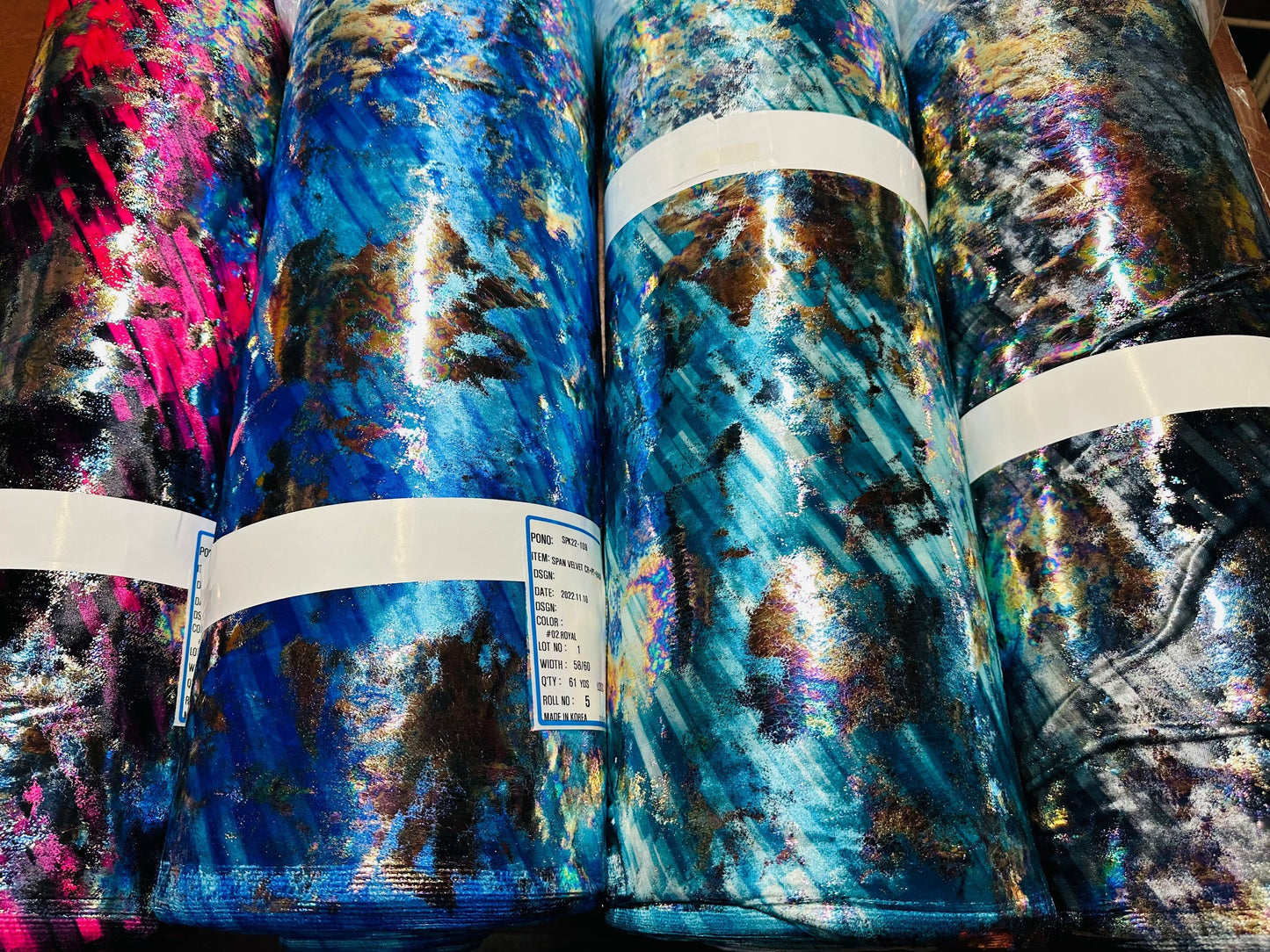 New splatter lava design on great quality of stretch velvet 4-way stretch hologram metallic best quality of stretch velvet 58/60”