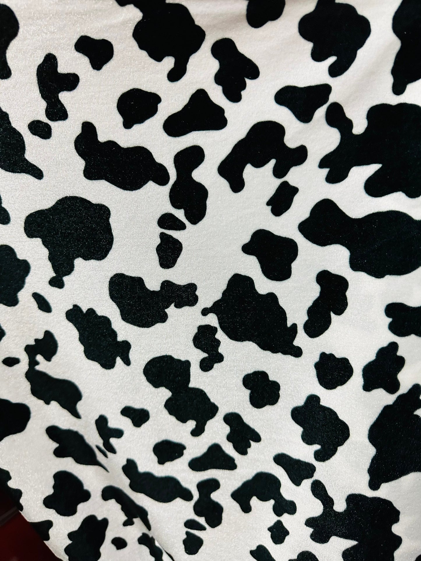 Cow Exotic design print on great quality of stretch velvet 4-way stretch 58/60” Sold by the YD. Ships worldwide from Los Angeles California