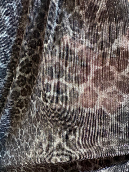 New Exotic leopard design Gold/Brown print on pleated metallic mesh 2-way stretch 58/60” Sold by the YD.