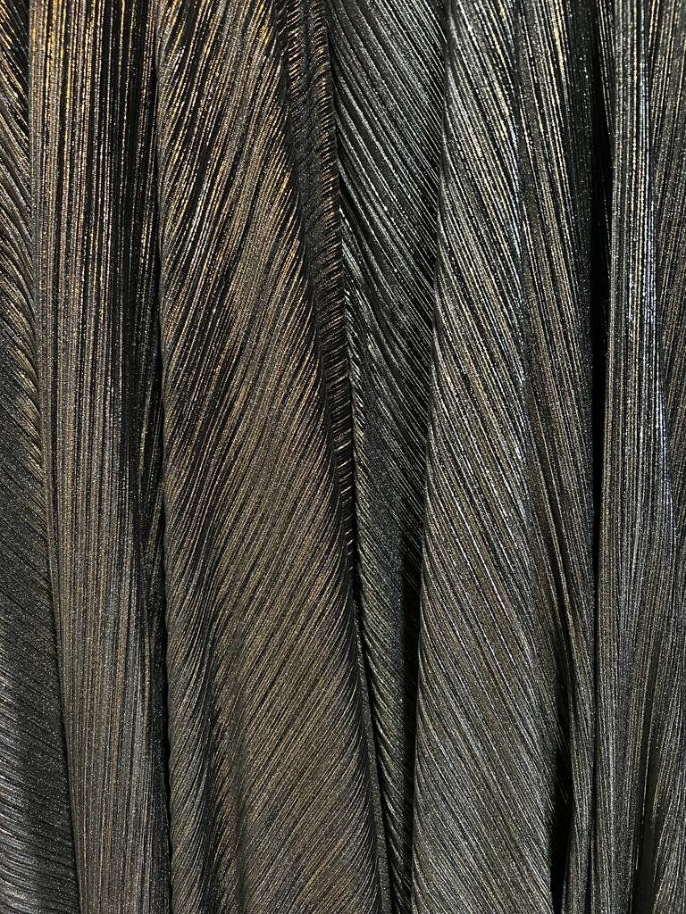 New Luxury Pleated stretch metallic velvet 4-way stretch 420G 4-way stretch 58/60” Sold by the YD.